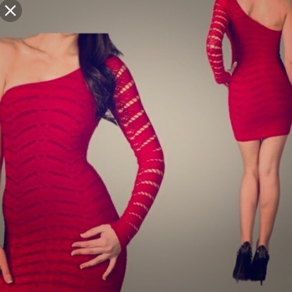 BEBE red one shoulder bodycon crochet dress